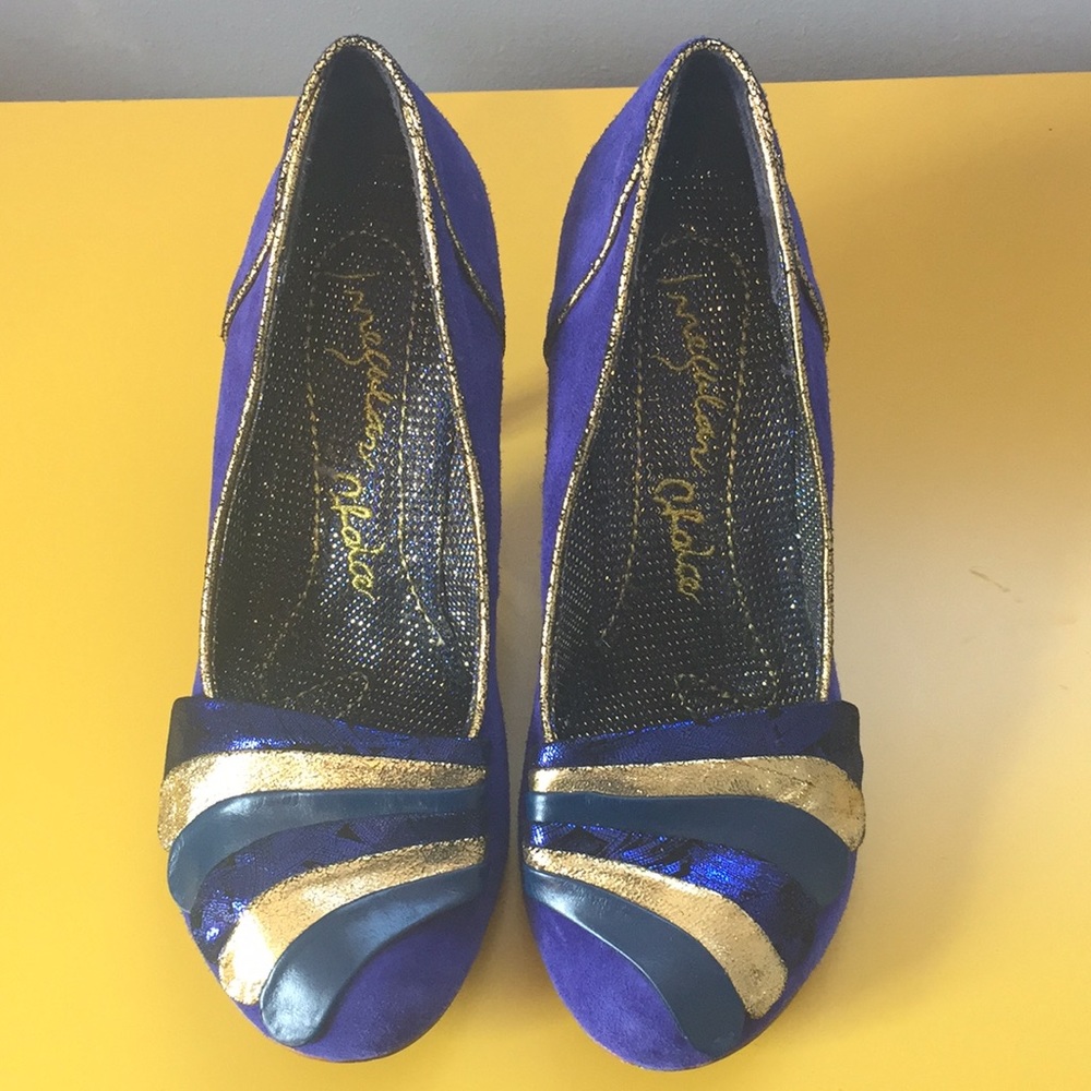 Irregular Choice Purple Blue and Gold Wave Toe Heels